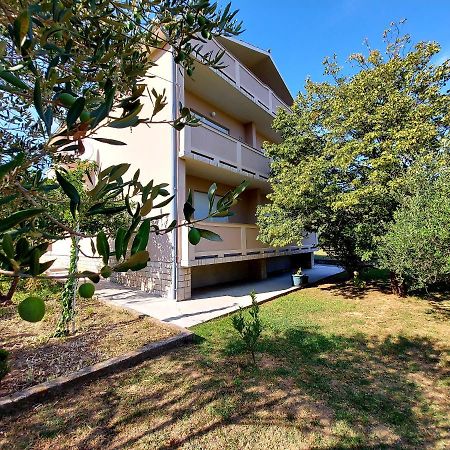 Apartman Anka Palit Exterior photo