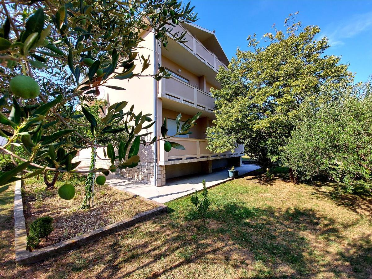 Apartman Anka Palit Exterior photo
