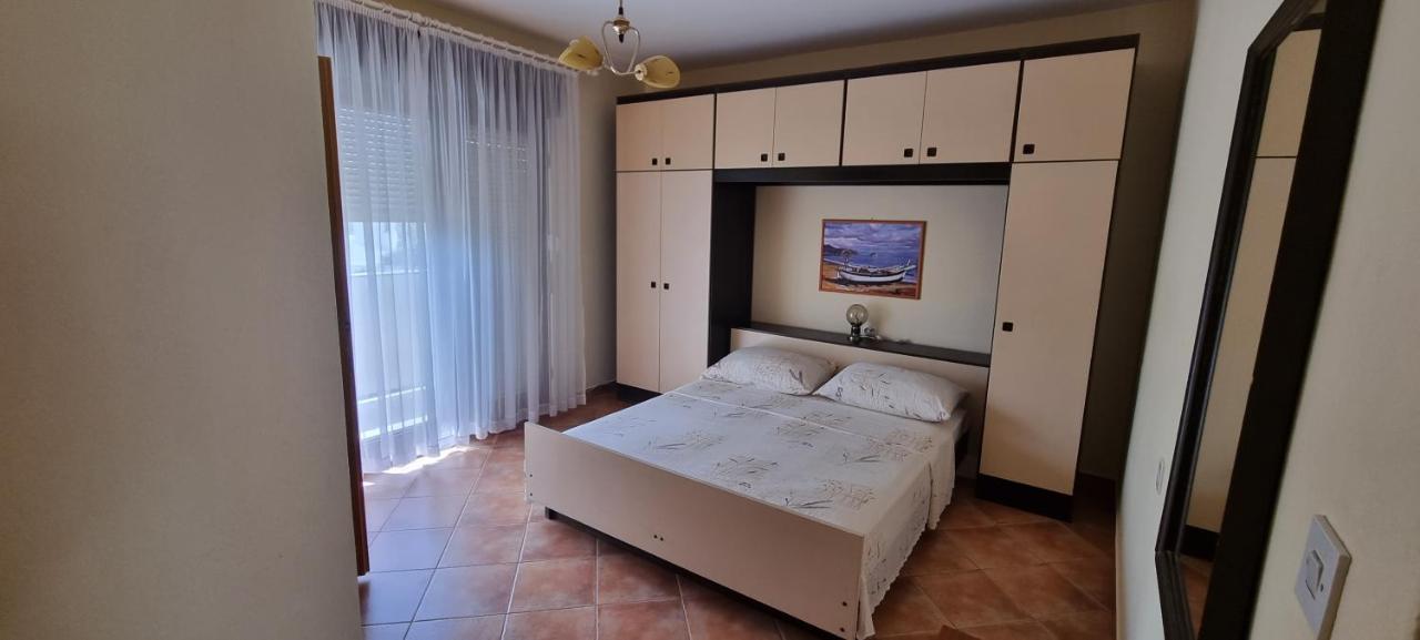 Apartman Anka Palit Exterior photo